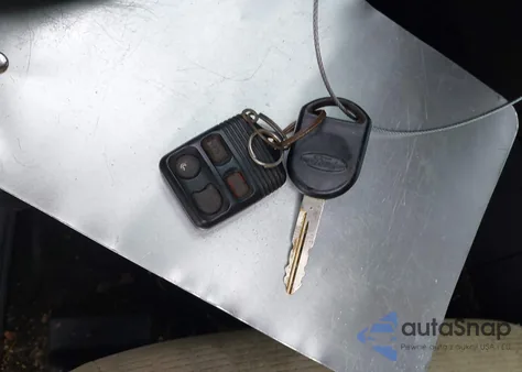 2008 Ford Explorer Xlt z USA, uszkodzony, nr VIN 1FMEU73E28UA97373